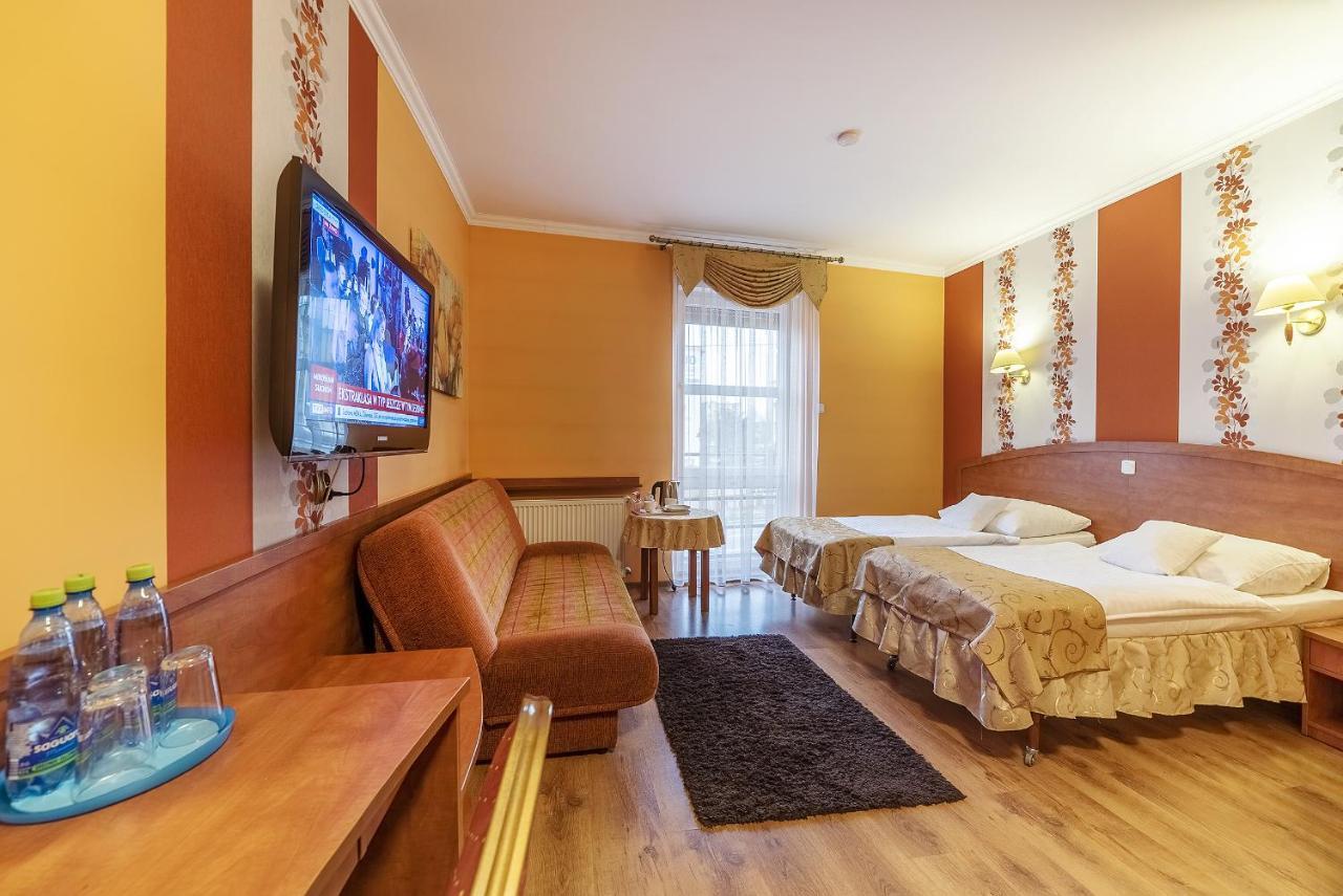 Hotel Doris オボルニキ エクステリア 写真